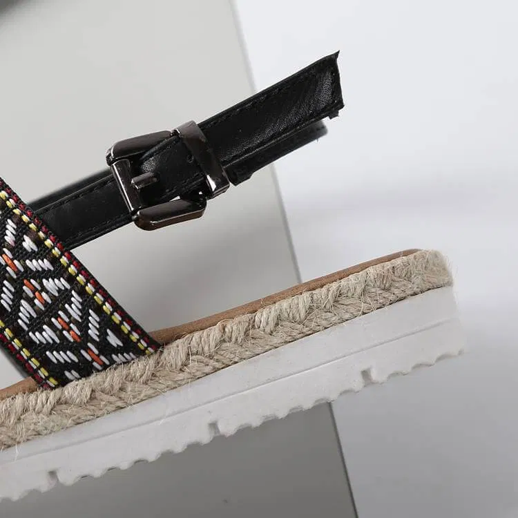 Những mẫu sandal thổ cẩm bắt mắt đáng sở hữu nhất năm nay! Sandal sandal thổ cẩm Sandal thổ cẩm hở mũi Sandal thổ cẩm không quai Sandal thổ cẩm quai ngang Sandal thổ cẩm tua rua Sandal thổ cẩm xỏ ngón thời trang thời trang sandal thời trang thổ cẩm