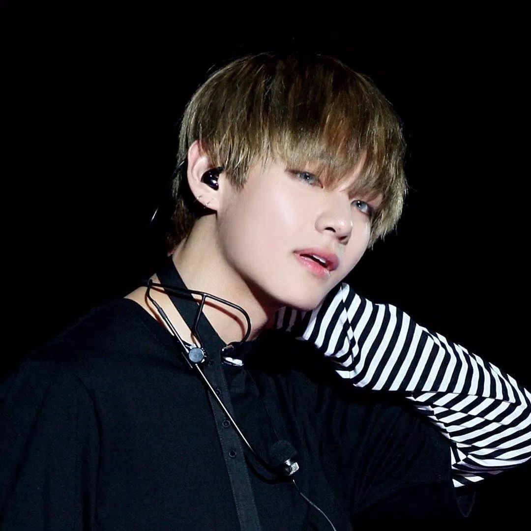 V(BTS)