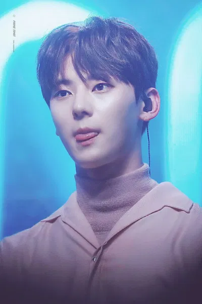 Hwang Minhyun