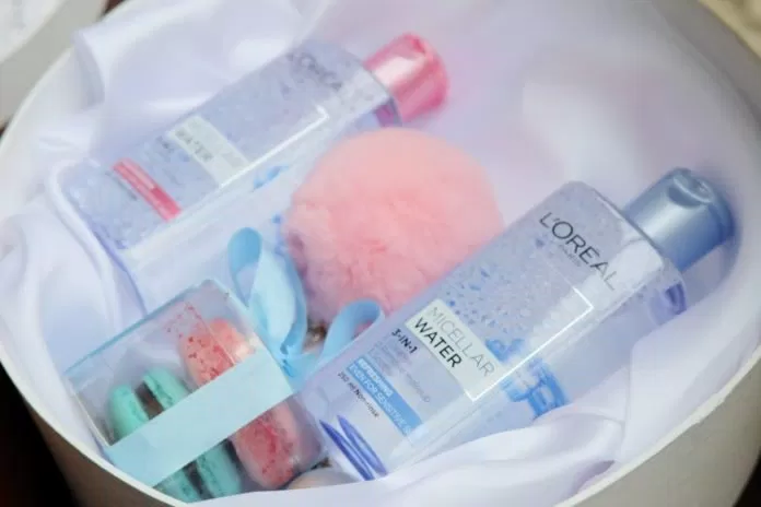 Review tẩy trang LOréal Paris Micellar Water 3-in-1: Chất lượng xứng tầm thương hiệu Bioderma LOréal LOréal Paris LOréal Việt Nam Letsplaymakeup Micellar Water nước tẩy trang review mỹ phẩm Tẩy trang LOréal Paris Micellar Water 3-in-1