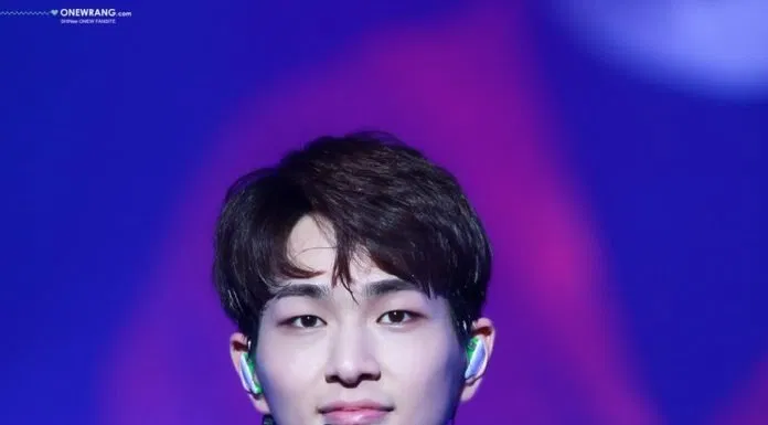 SHINee Onew