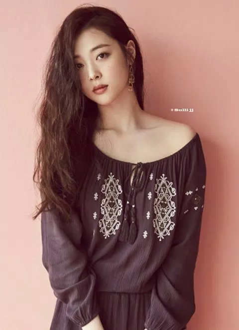 Tóc dài xoăn nhẹ