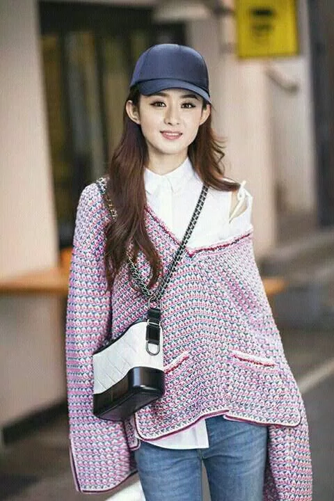 tóc dài xoăn nhẹ