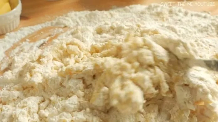 banh-cream-bun-14