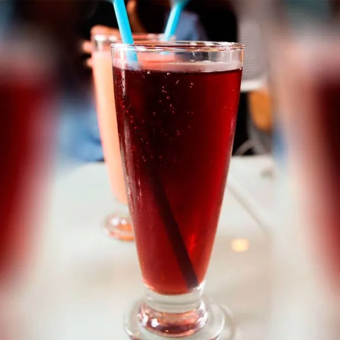 Nồi cơm điện KOMBO Singapore