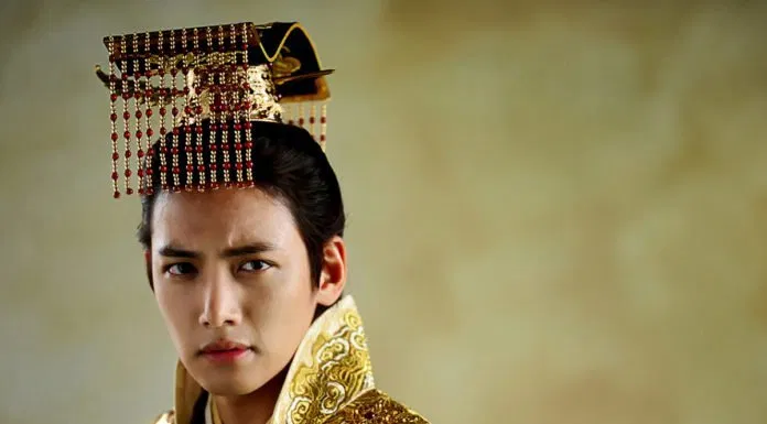 Giải mã độ hot của “anh chàng 3 tuổi” Ji Chang Wook