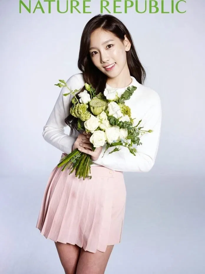 Nature Republic Soothing & Moisture Aloe Vera 92% Soothing Gel