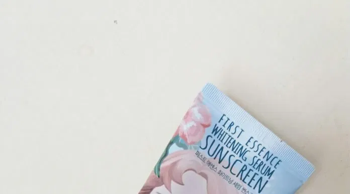 SeoulRose First Essence Whitening Serum Sunscreen