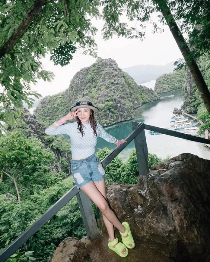 áo thun dài tay nữ crop-top