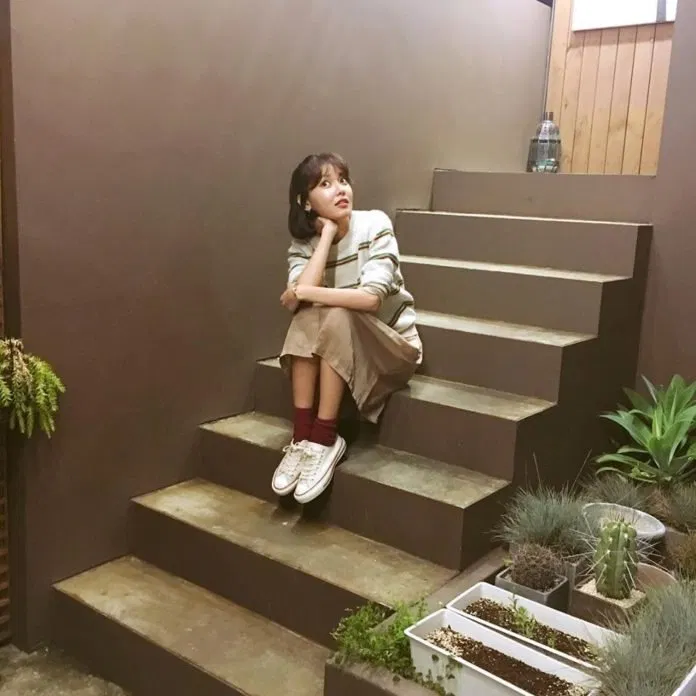 áo thun dài tay sọc ngang