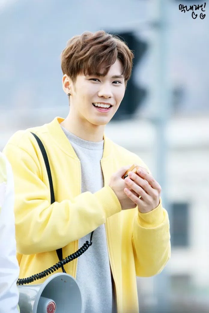 ASTRO Rocky