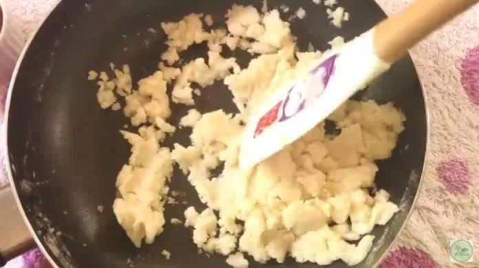 bánh su kem