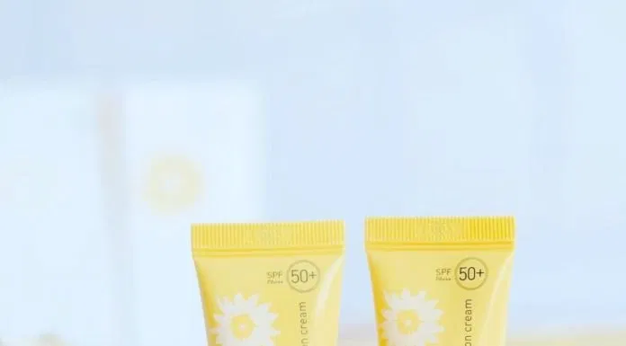 Review kem chống nắng Innisfree Perfect UV Protection Cream Triple Care - BlogAnChoi