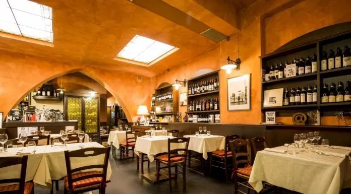 Nhà hàng Osteria