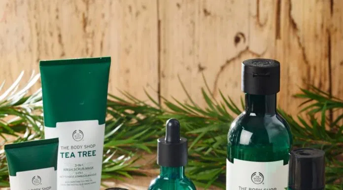 The Body Shop Fuji Green Tea Cleansing Hair Scrub