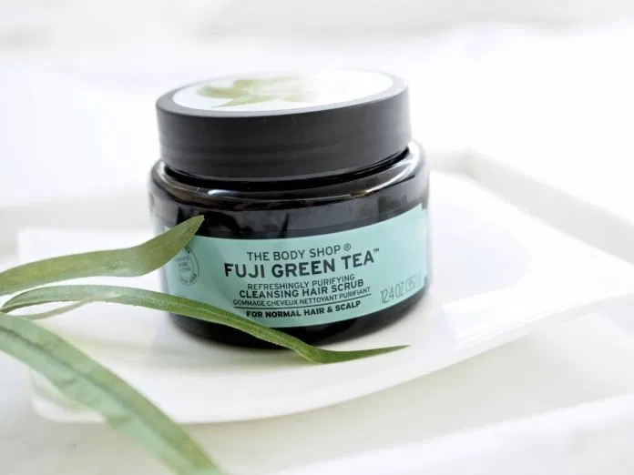 The Body Shop Fuji Green Tea Cleansing Hair Scrub