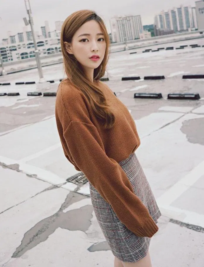 chân váy công sở ngắn