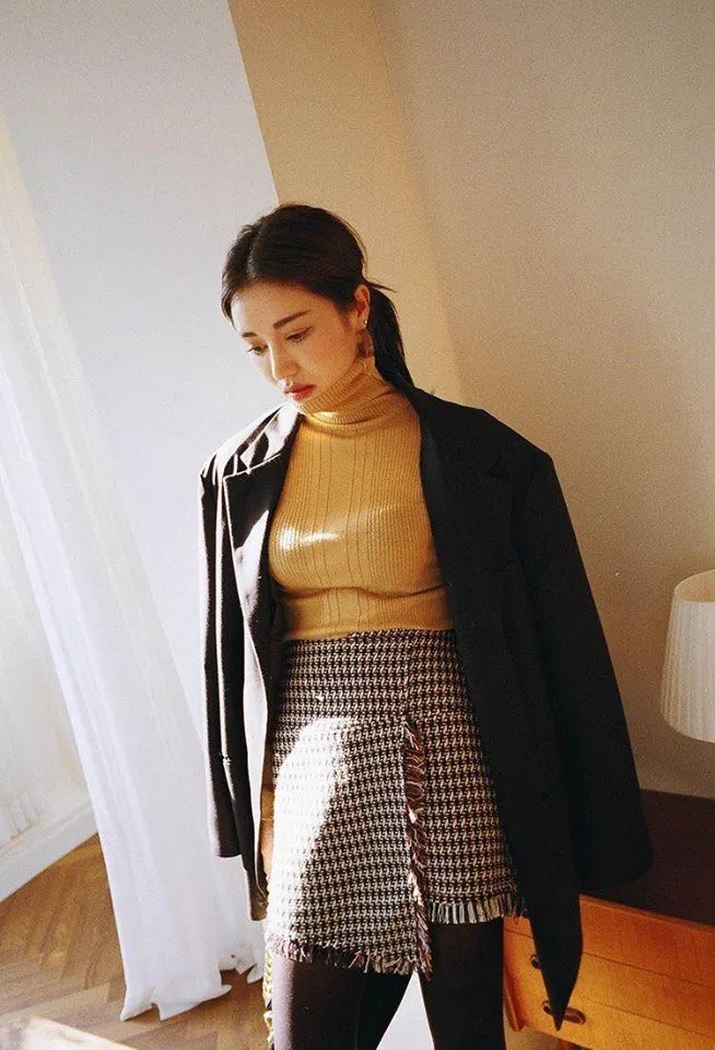 chân váy công sở ngắn