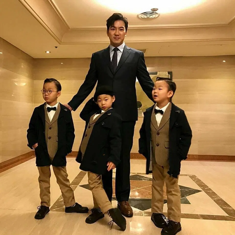 Daehan Minguk Manse