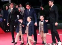 Hit mới Unholy của Sam Smith và Kim Petras trở nên viral trên TikTok - Kiến thức mới 2024 18 daehan minguk manse 3