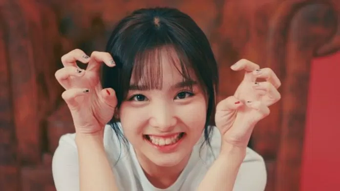 Điểm mặt 6 cô chị cả thường bị nhầm là em út của nhóm nhạc nữ KPOP