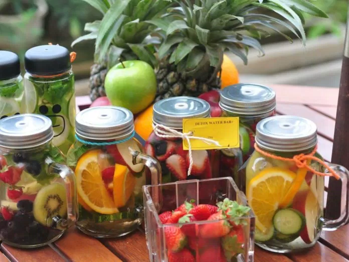 nước detox
