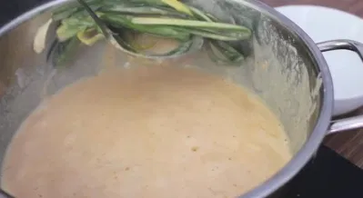 Sữa đậu phộng