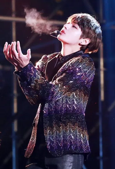 V (BTS)