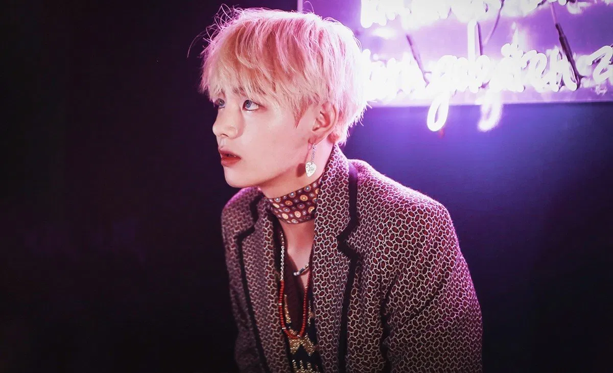 V (BTS)