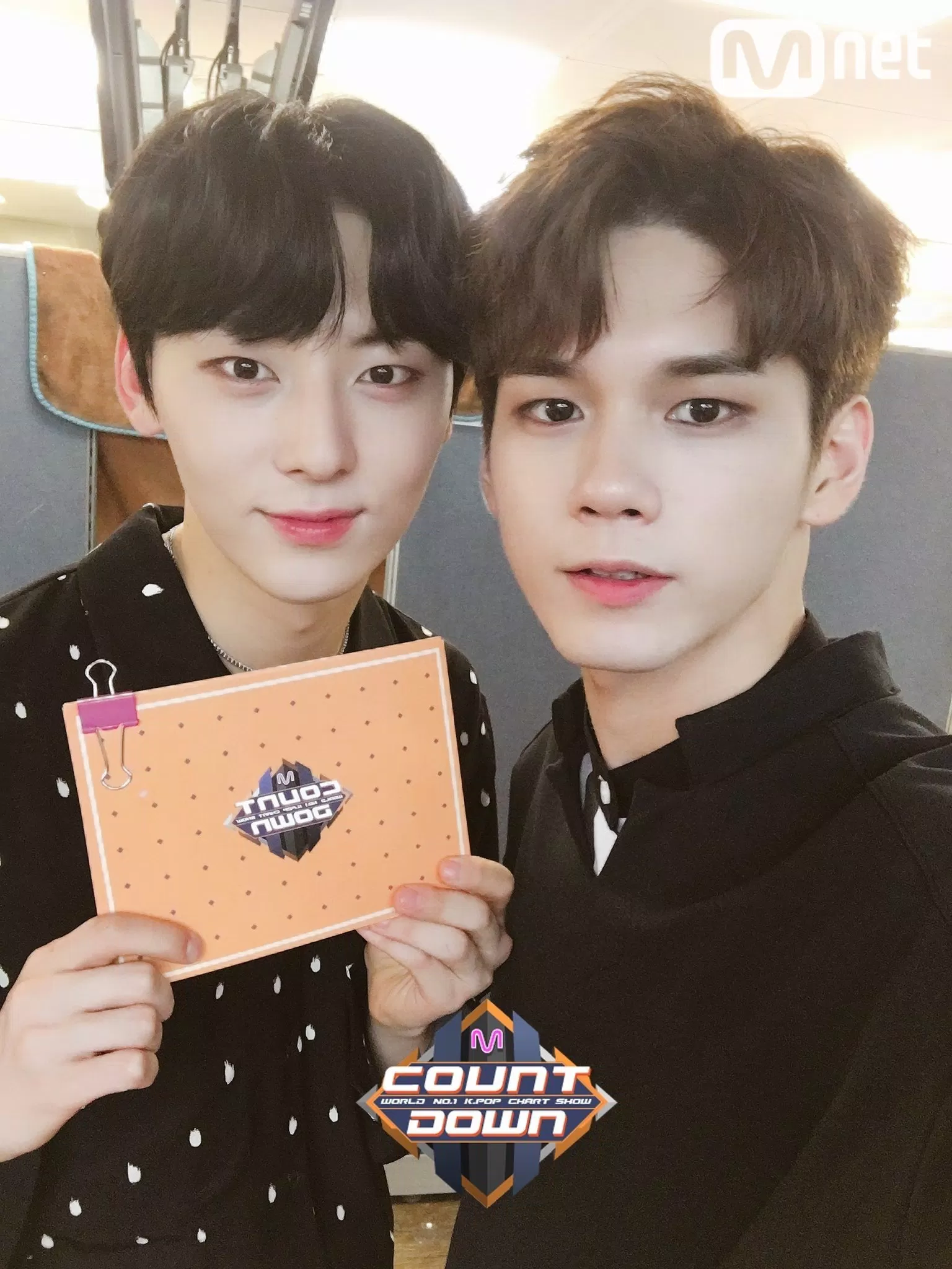 WANNA ONE Minhyun Seongwu