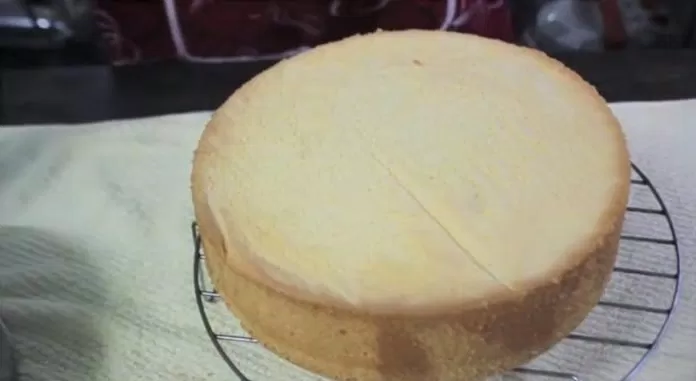 Bánh bông lan cơ bản