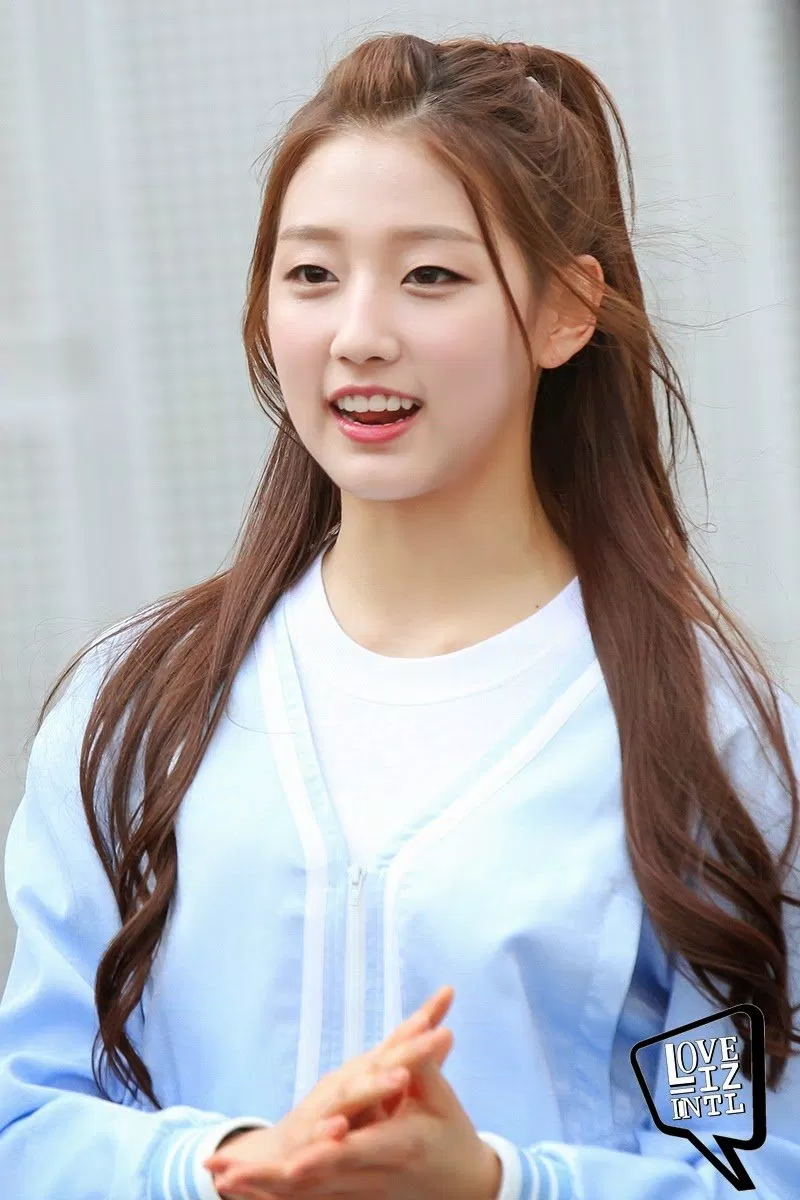 Lovelyz Yein