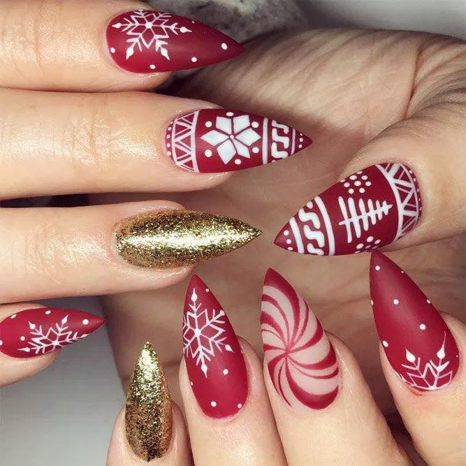 5 mẫu nail đẹp cho Noel giúp đôi tay siêu quyến rũ - BlogAnChoi