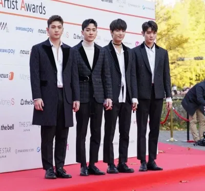 Dàn sao khủng xứ Hàn khoe sắc trên thảm đỏ Asia Artist Awards 2017 Apink Asia Artist Awards 2017 D.O. DIA EXO KARD Kim Hee Sun KPOP Mamamoo Monsta X NUEST W Pristin Super Junior thảm đỏ VIXX Wanna One Yoona Zico