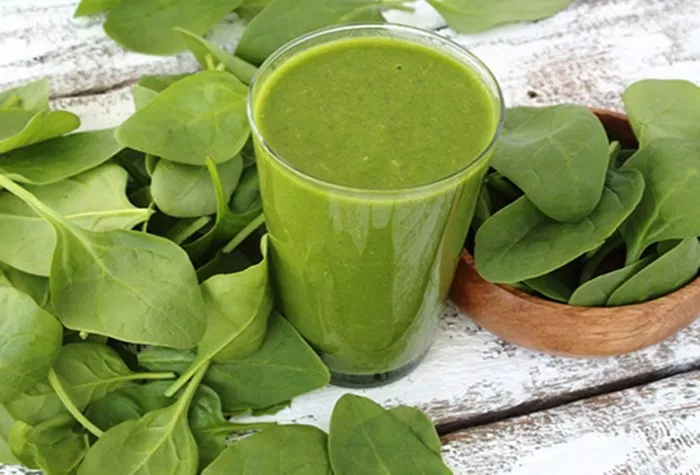 Sinh tố rau chân vịt