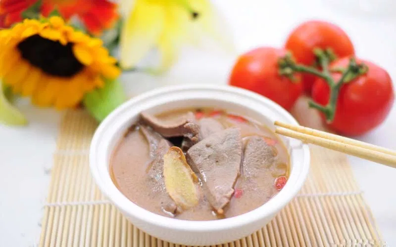 món ăn chữa thiếu máu 5