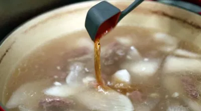 Thịt bò hầm củ cải trắng