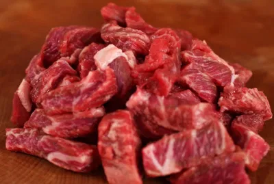 Thịt bò hầm củ cải trắng