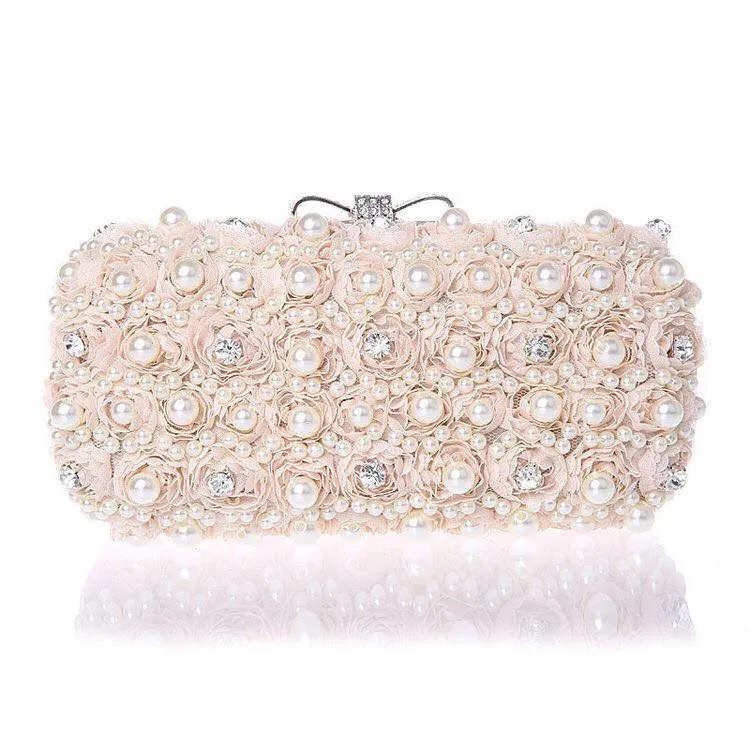 Ví cầm tay clutch