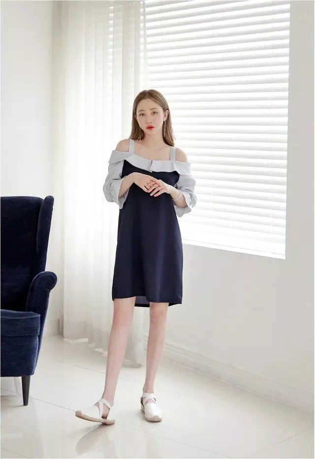 Đầm trễ vai có dây