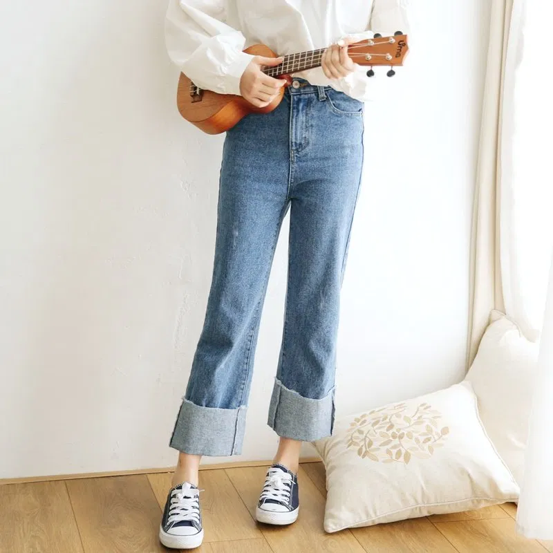 Quần jean nữ gập gấu