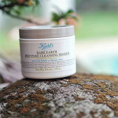 Mỹ phẩm Kiehls: Mỹ phẩm dưỡng da cao cấp từ thiên nhiên Andre Hamann gương mặt đại diện cho Kiehls Kiehls Kiehls Calendula Deep Cleansing Foaming Face Wash Kiehls Rare Earth Deep Pore Cleansing Masque Kiehls Ultra Facial Cream Matthew McConaughey mỹ phẩm dưỡng da Mỹ phẩm dưỡng da cao cấp mỹ phẩm Kiehls thương hiệu mỹ phẩm