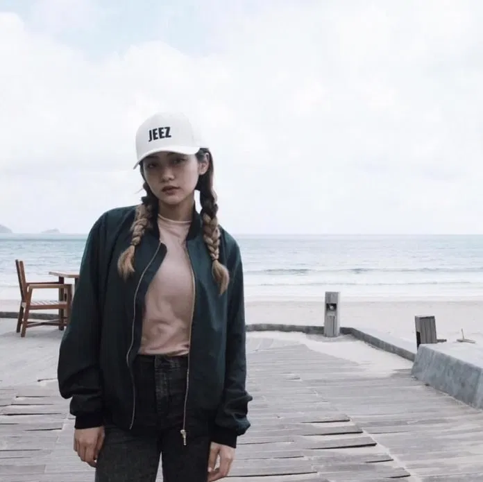 Mũ lưỡi trai nữ