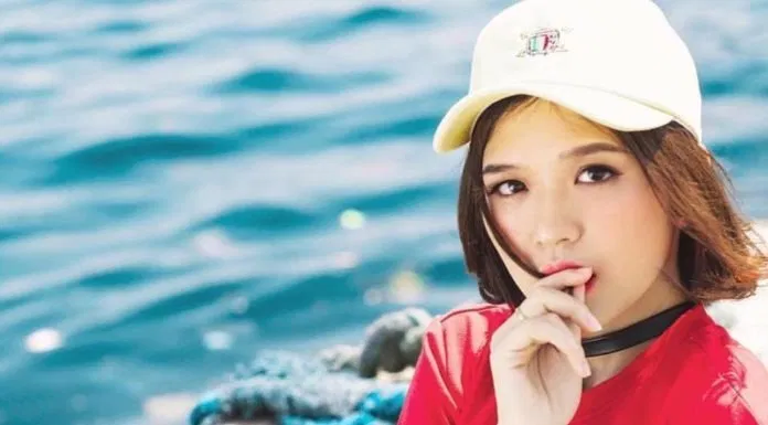 Mũ lưỡi trai nữ