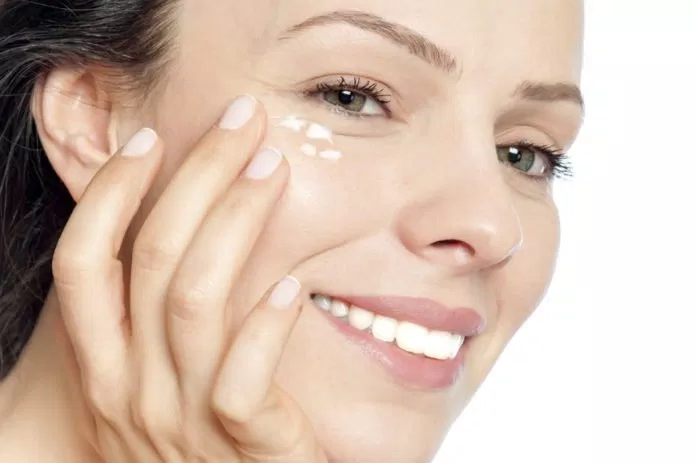 chăm sóc da tuổi 40