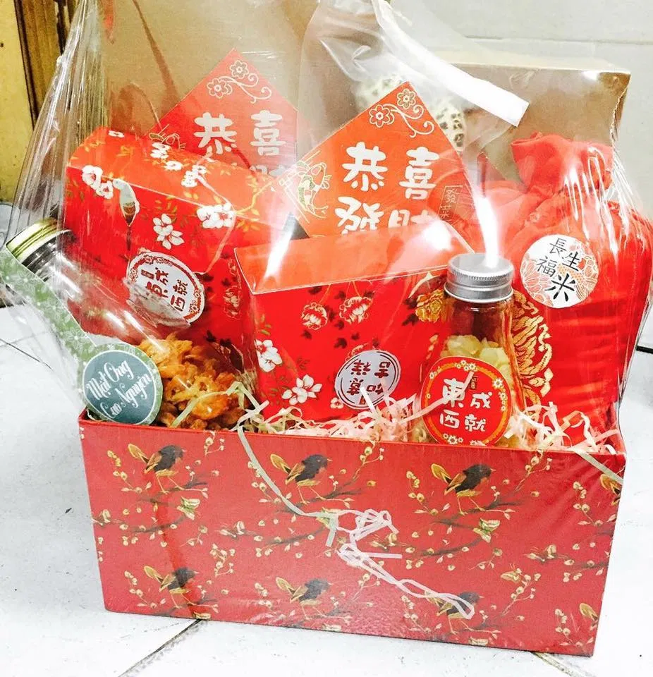 Qùa tết nguyên đán