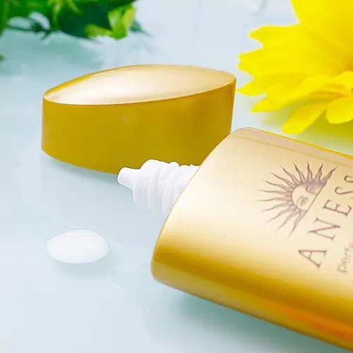 Review kem chống nắng Anessa Perfect UV Sunscreen Aqua Booster SPF50+/PA++++