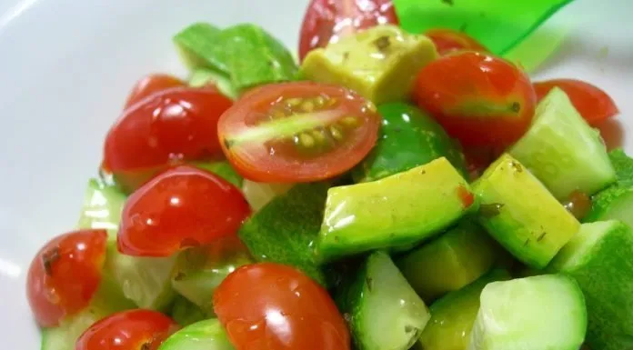 Salad bơ