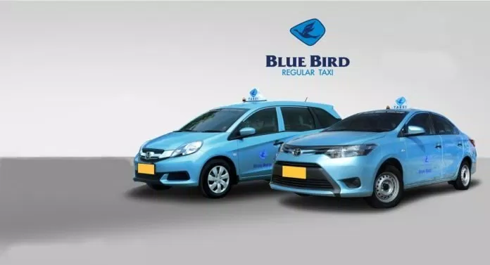 Taxi Bluebird ở Bali