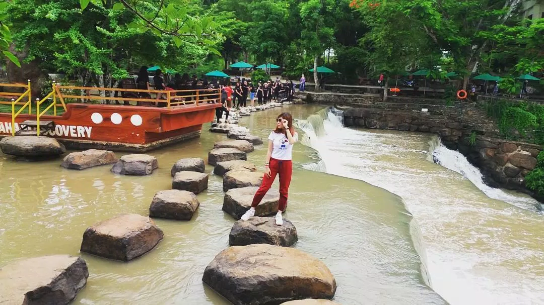 Khu du lịch Thác Đá Hàn
